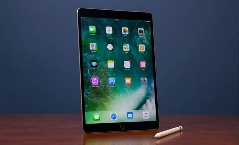 iPad Pro 10.5 inch performante MacBook Pro