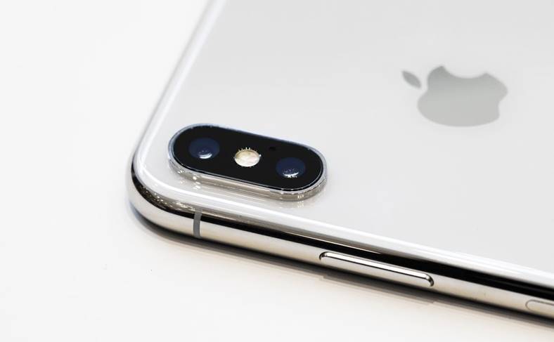 iPhone X Stocuri Lansare