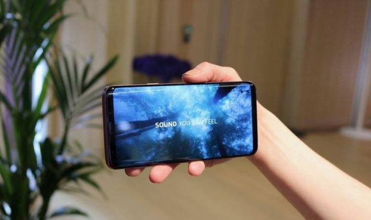 Samsung Galaxy S9 pornit functii 1