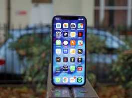 iPhone XS de Stock Busters are la eMAG Pret REDUS cu 5199 LEI