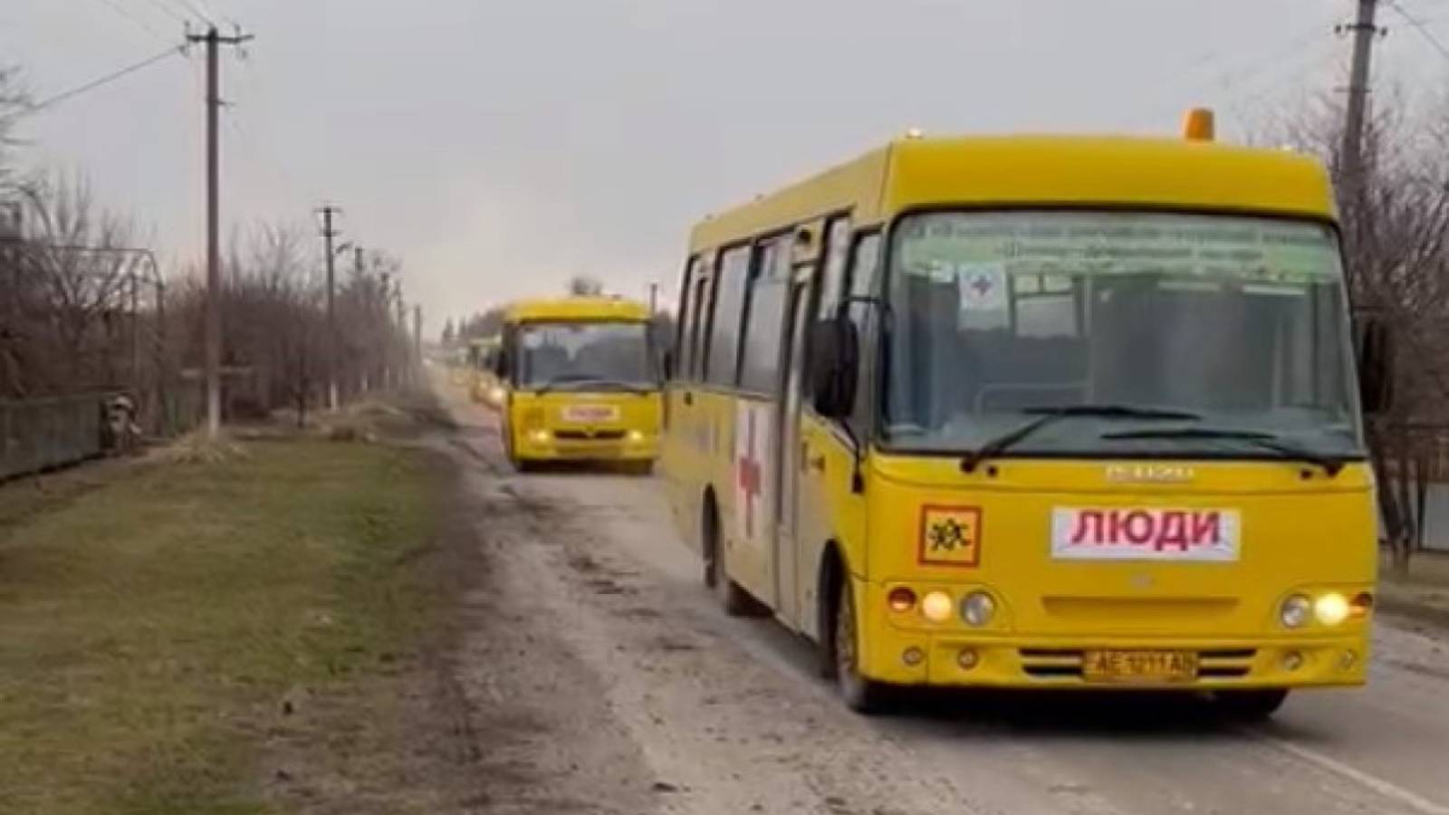 Armata Rusa ar fi Atacat Autobuze cu Copii Evacuati din Mariupol