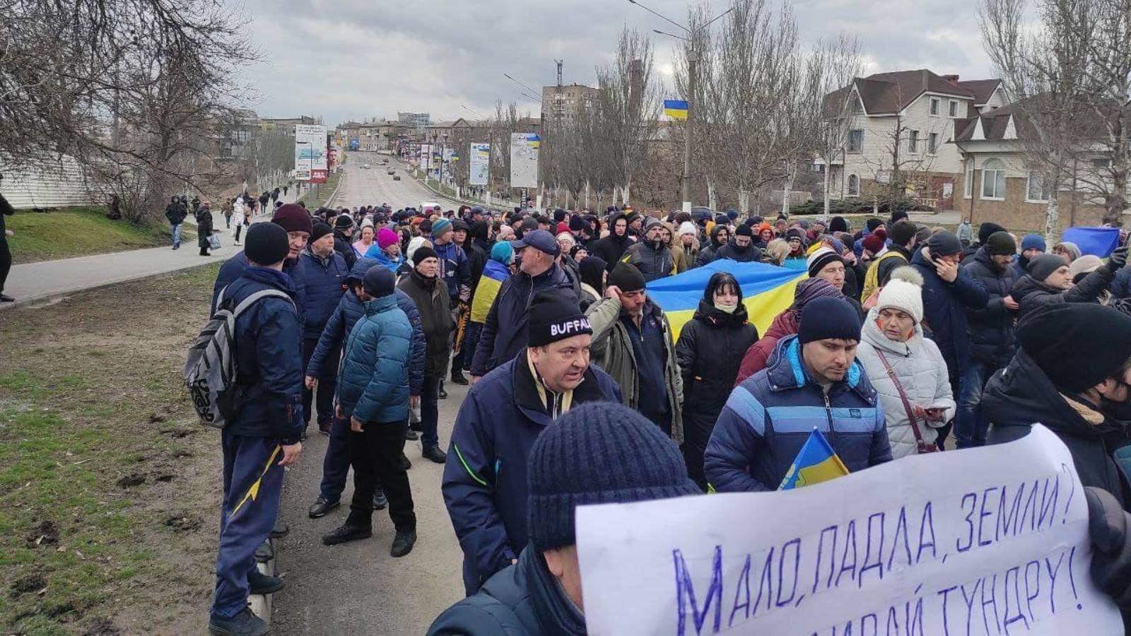 VIDEO Mii Oameni Protesteaza Melitopol Rapirea Primarului