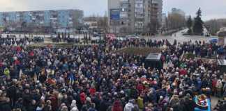 VIDEO Proteste, Focuri de Arma si Grenade intr-un Oras Apropiat de Cernobyl