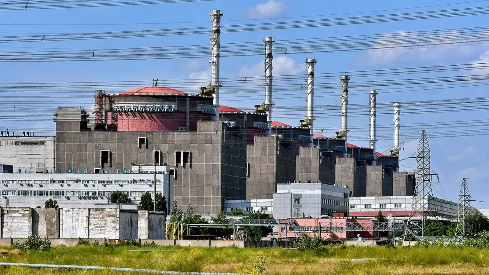 Centrala Nucleara Zaporojie a fost Reconectata la Reteaua Electrica Ucrainei