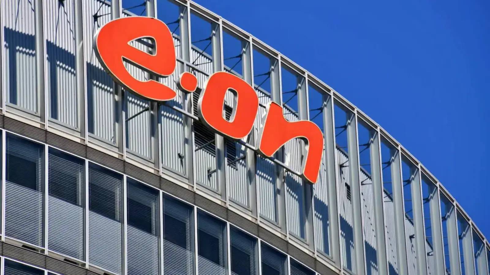 EON Clientii ATENTIONATI Serie Probleme Afecteaza