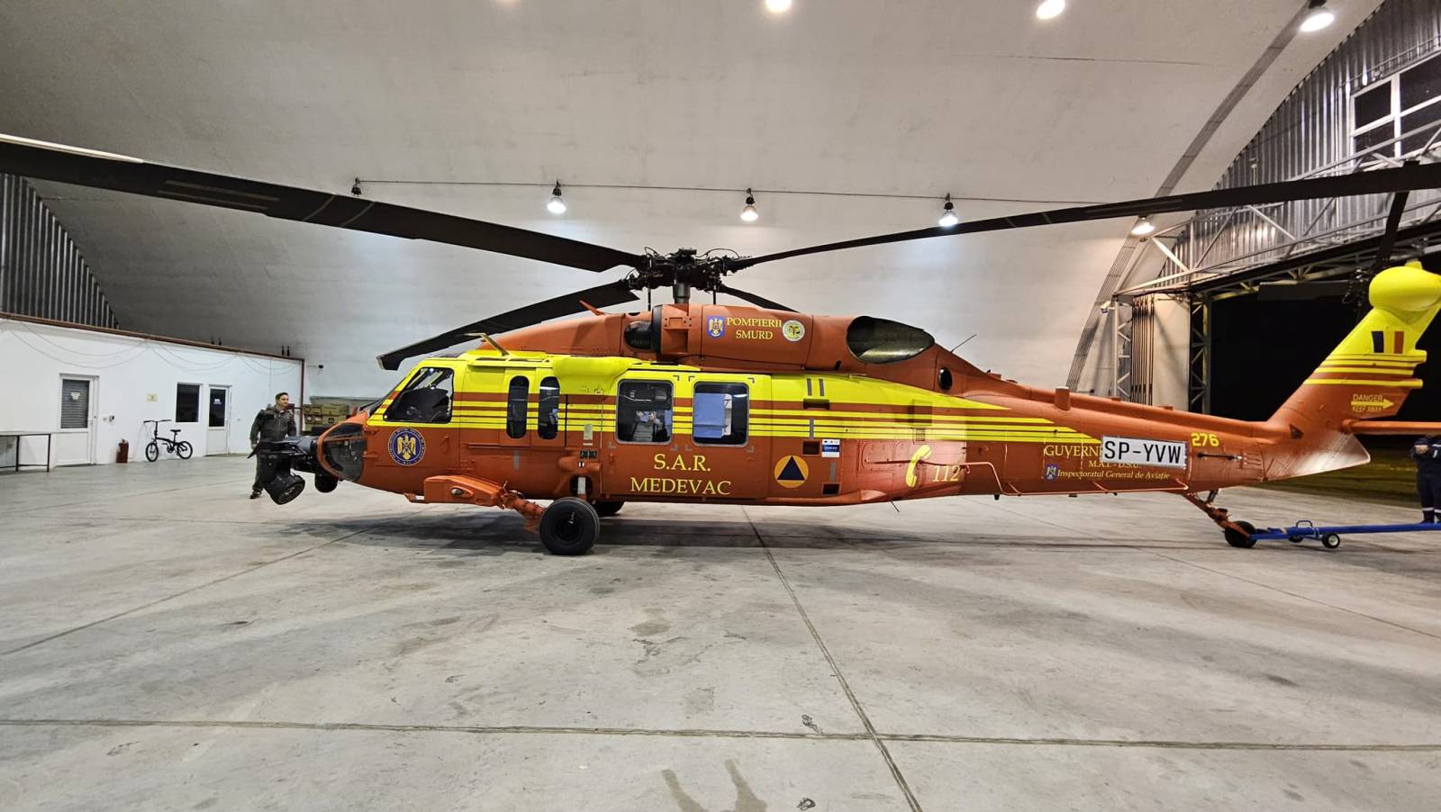 Primul Elicopter BlackHawk al MAI a Ajuns in Romania, conform DSU