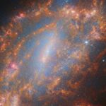 Telescopul James Webb Surprinde Imagini in Premiera cu o Galaxie Indepartata galaxie spirala