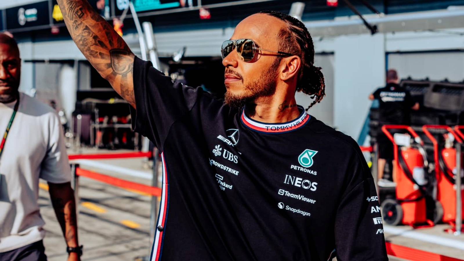 Formula 1 Presiune URIAȘĂ Lewis Hamilton Ferrari Anunțurile Directorului Echipei