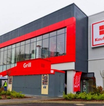 Kaufland Detaliaza Oficial MILIOANE Clienti Beneficiu Major Magazinele Romaniei